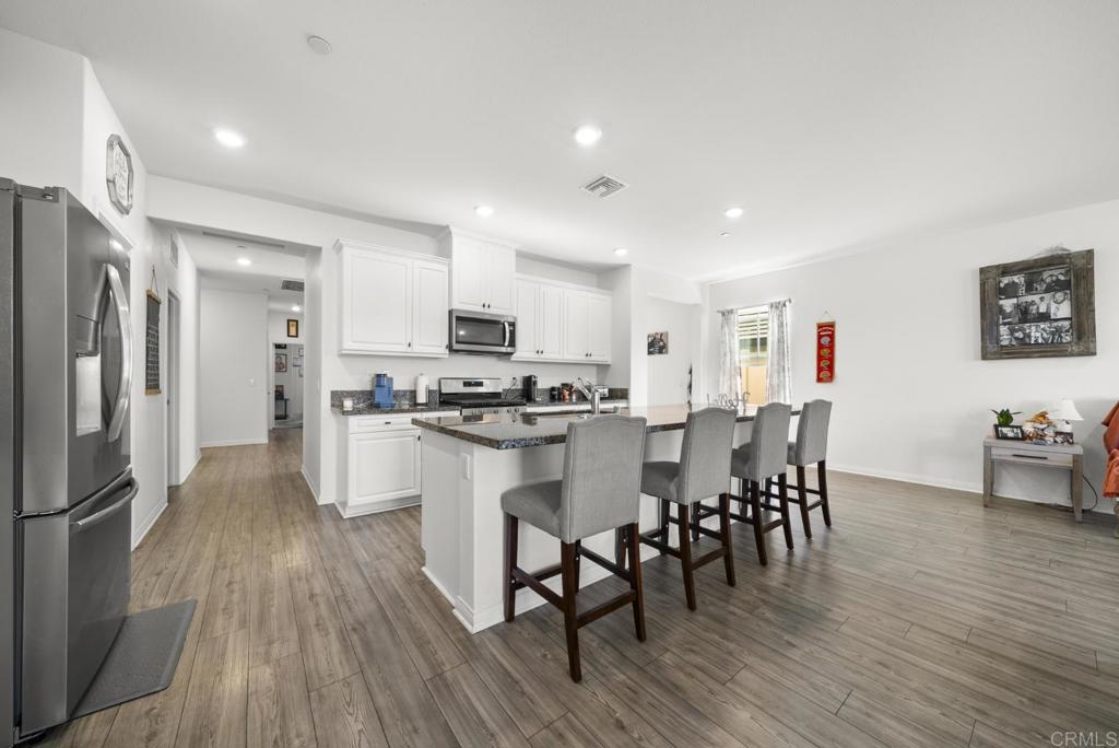 41303 Wizard Court Property Photo 6