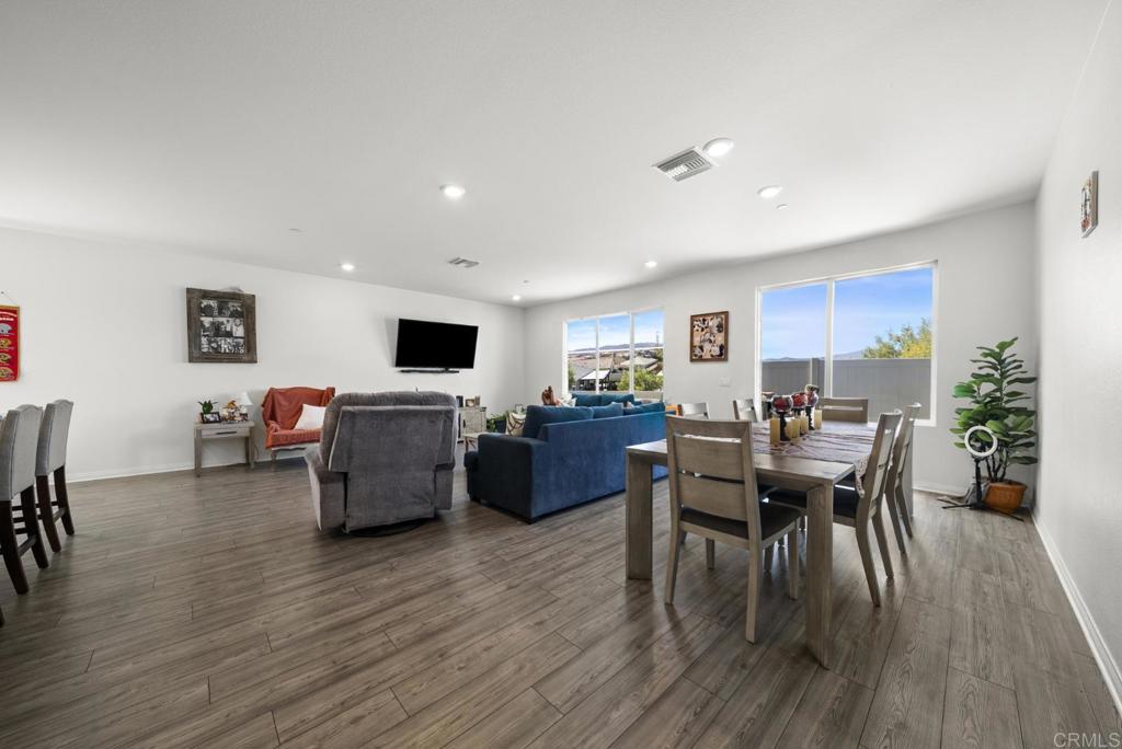 41303 Wizard Court Property Photo 10