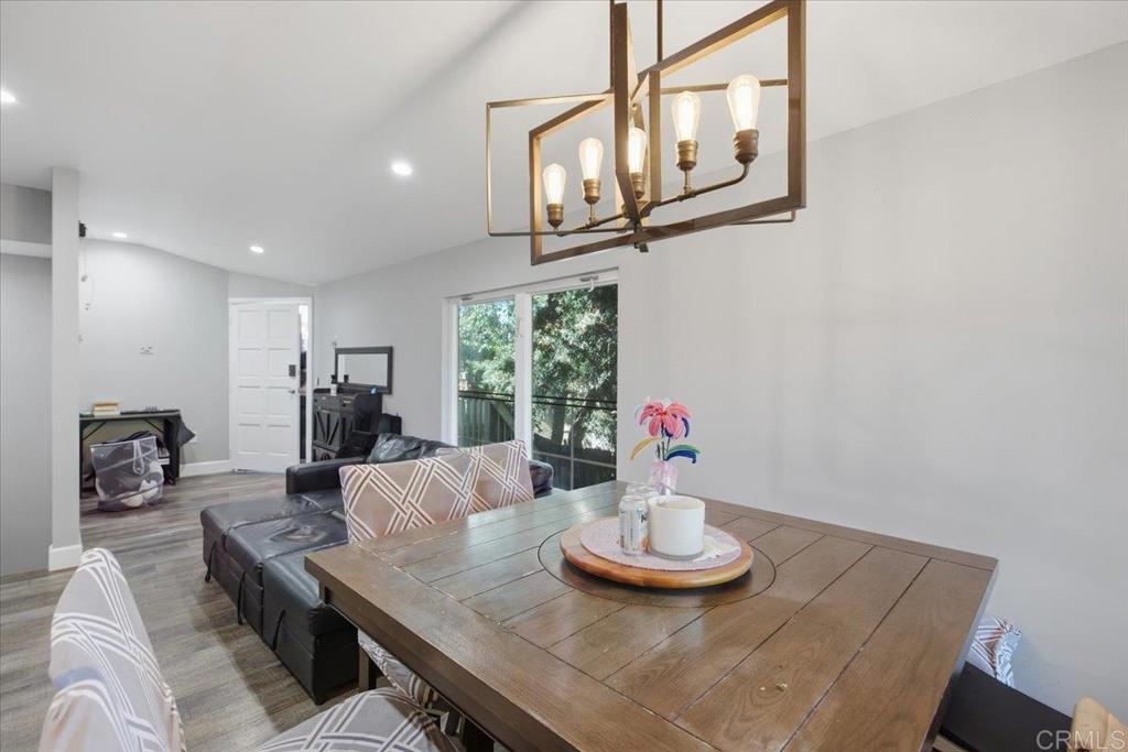 2415 Van Ness Avenue Property Photo 4