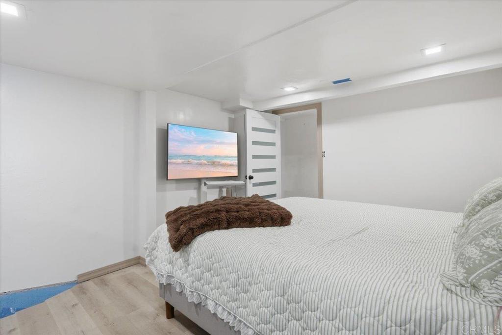 2415 Van Ness Avenue Property Photo 16