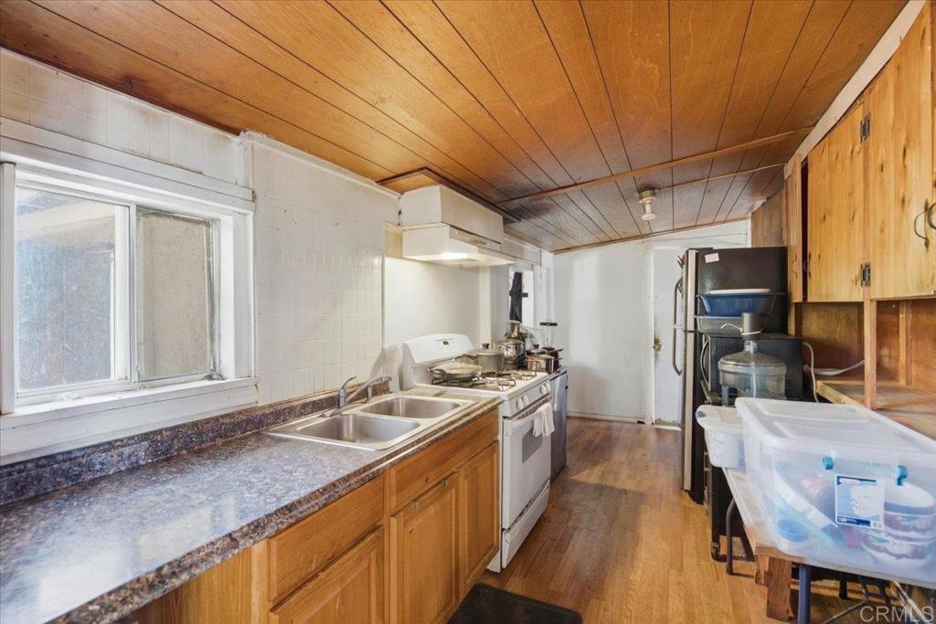 2415 Van Ness Avenue Property Photo 22