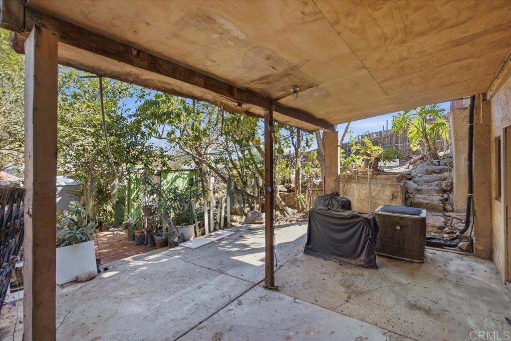 2415 Van Ness Avenue Property Photo 27
