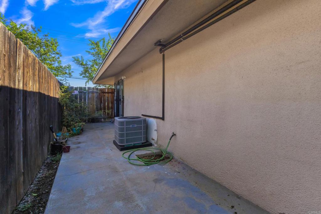 1244 E Madison Ave A Property Photo 20