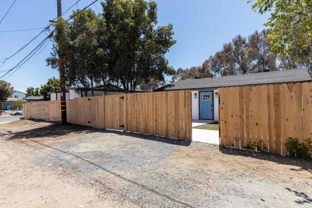 4020 22 Dwight St Property Photo 14