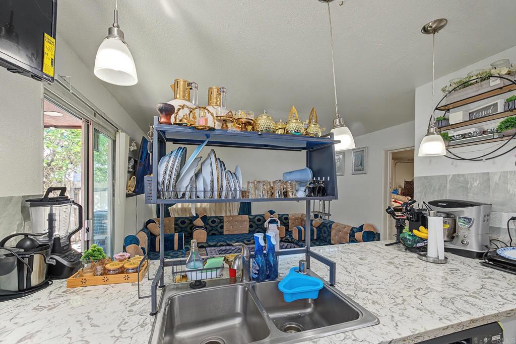 846 Friendly Cir Property Photo 7