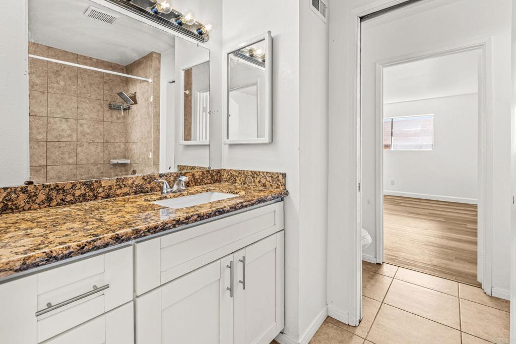 3631 Lemona D Property Photo 13