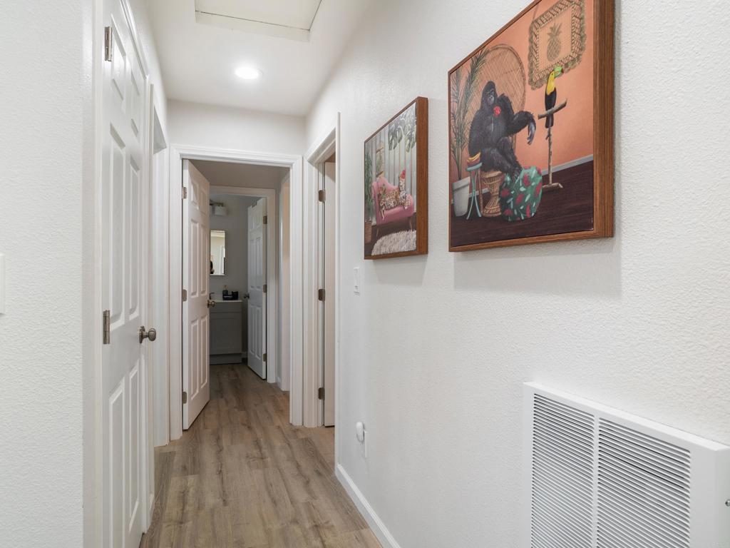4563 67 51st Street Property Photo 25