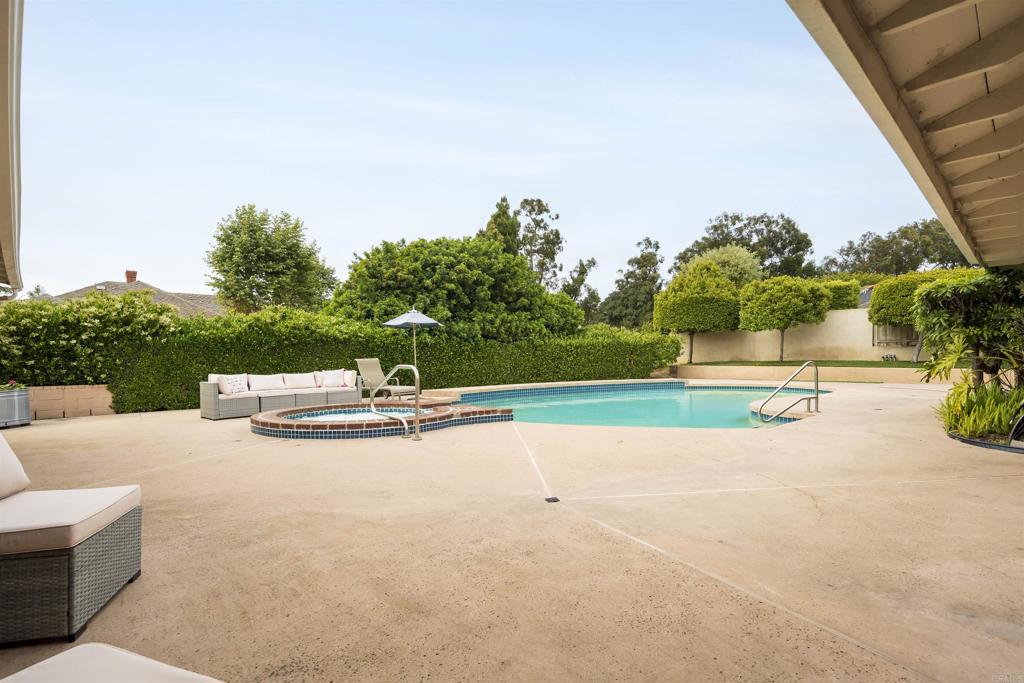 1444 Rodeo Dr. Property Photo 15