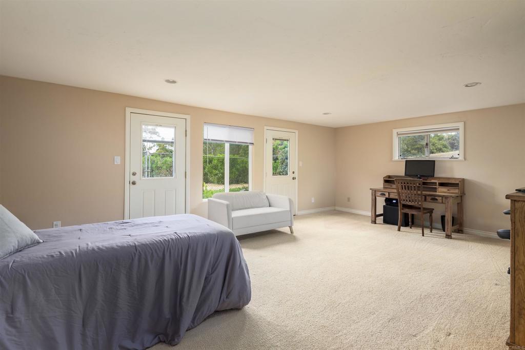 1444 Rodeo Dr. Property Photo 38
