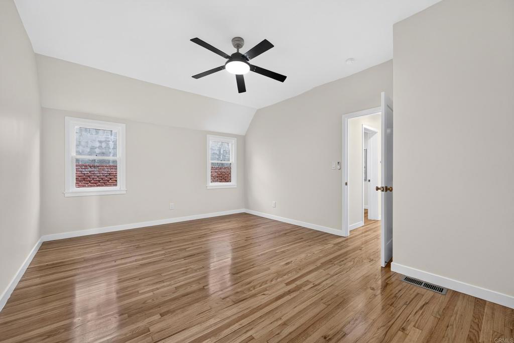 2421 Brant Street Property Photo 45
