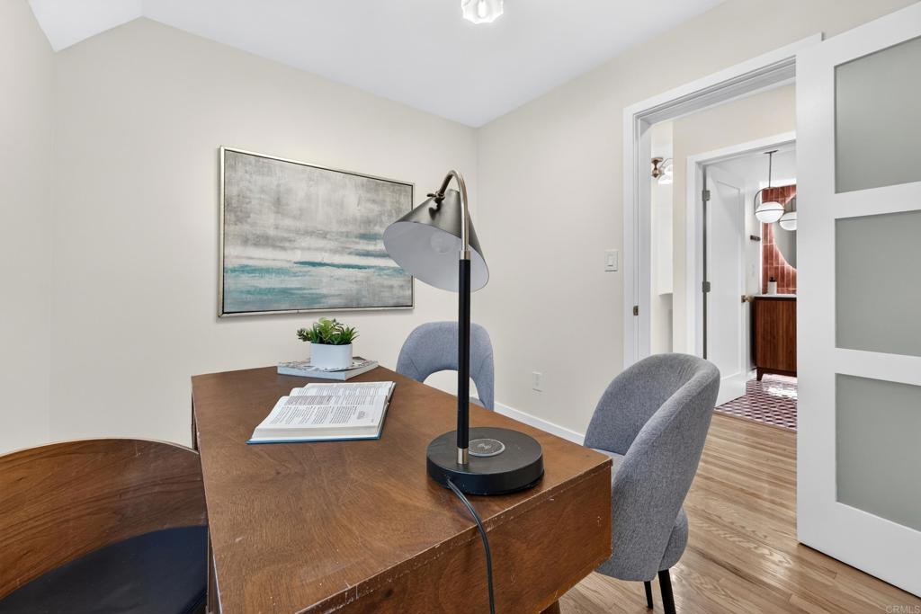 2421 Brant Street Property Photo 48