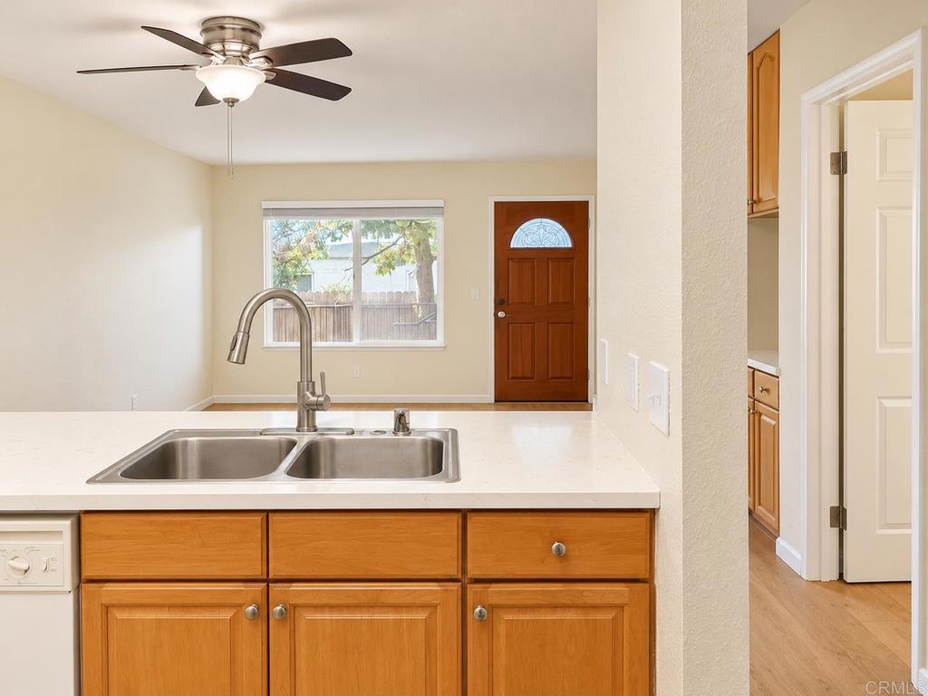 227 50th Street #9 Property Photo 5