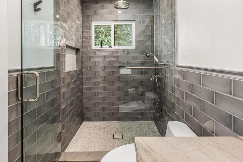 1639 Mountain View Avenue Property Photo 20