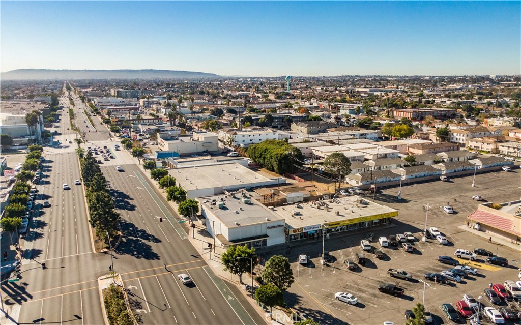 11915 Hawthorne Boulevard Property Photo 15