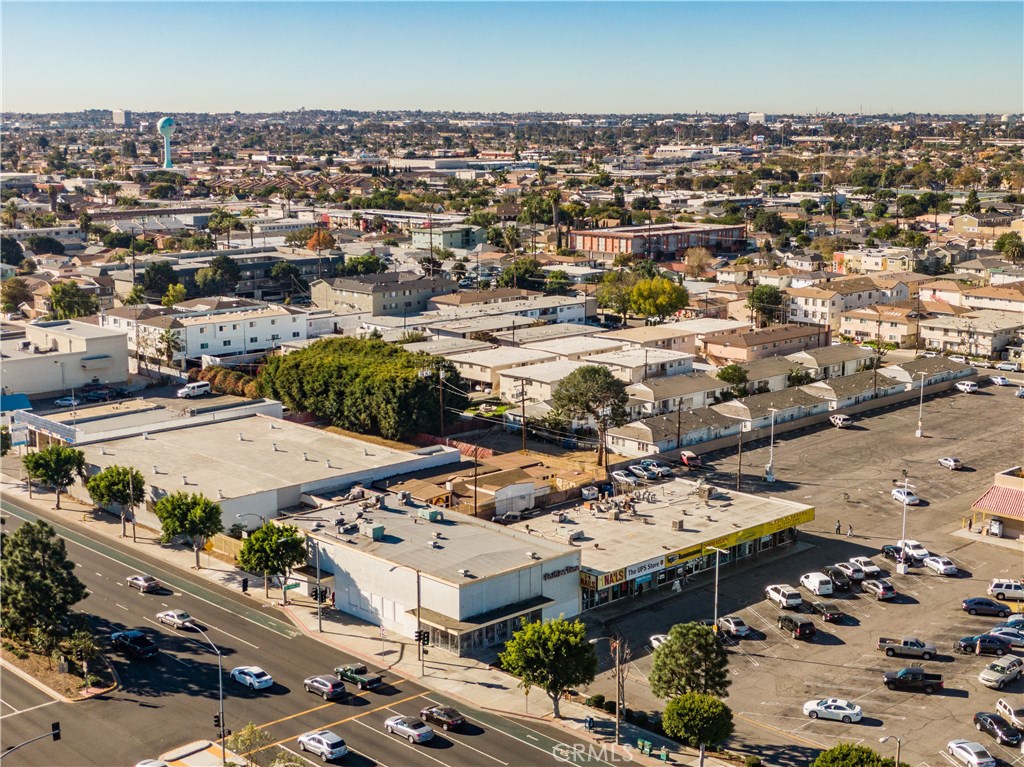 11915 Hawthorne Boulevard Property Photo 17