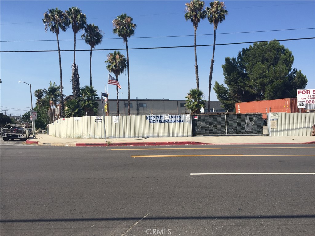 1415 Anaheim Street Property Photo 12