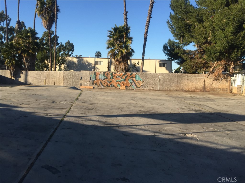 1415 Anaheim Street Property Photo 19
