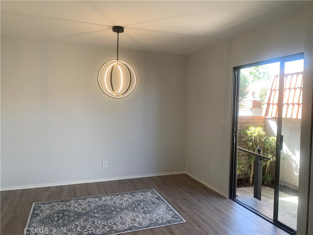 28000 Ridgebluff Court Property Photo 8