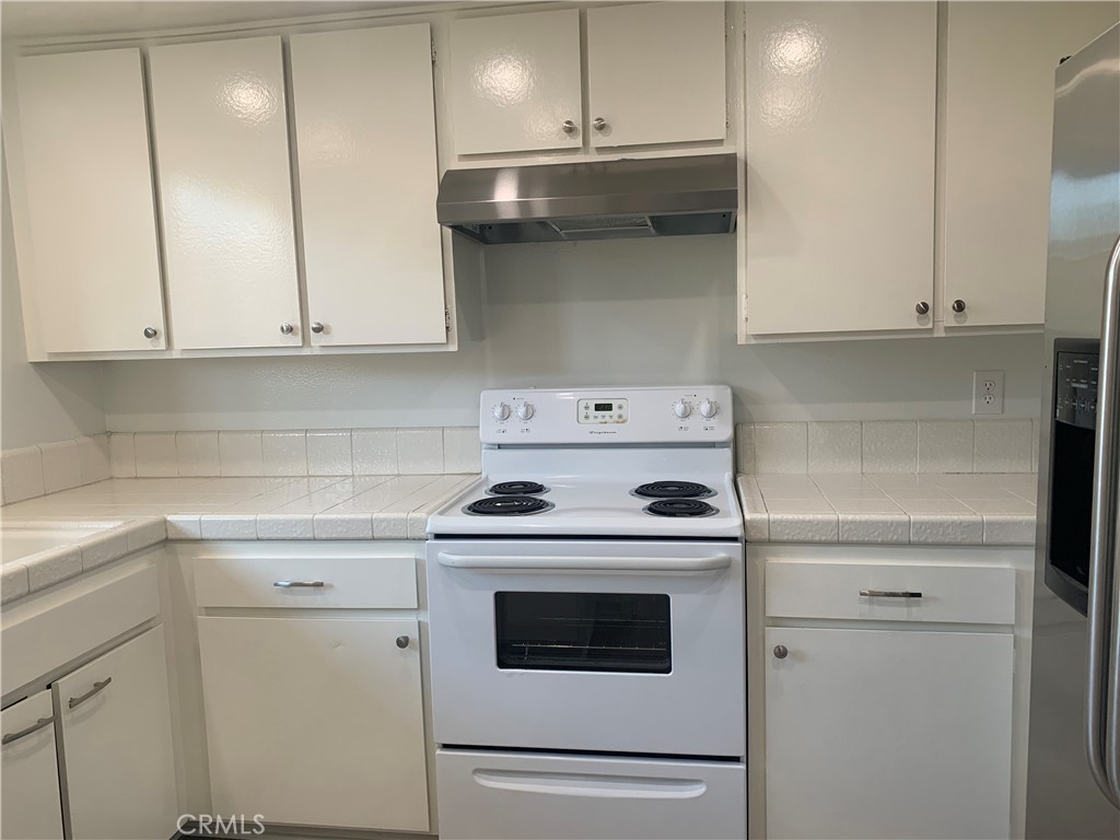 28000 Ridgebluff Court Property Photo 10