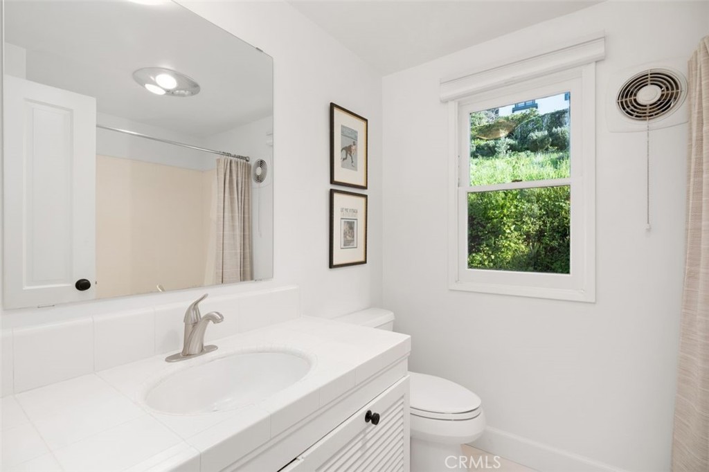 528 Via Almar Property Photo 26