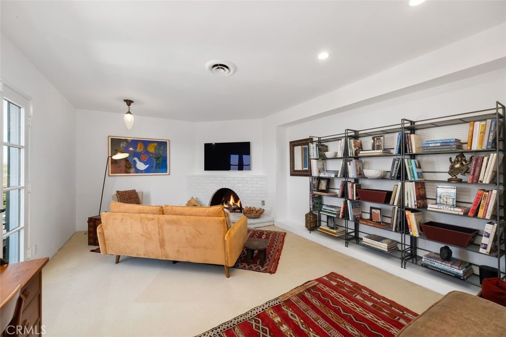 528 Via Almar Property Photo 28