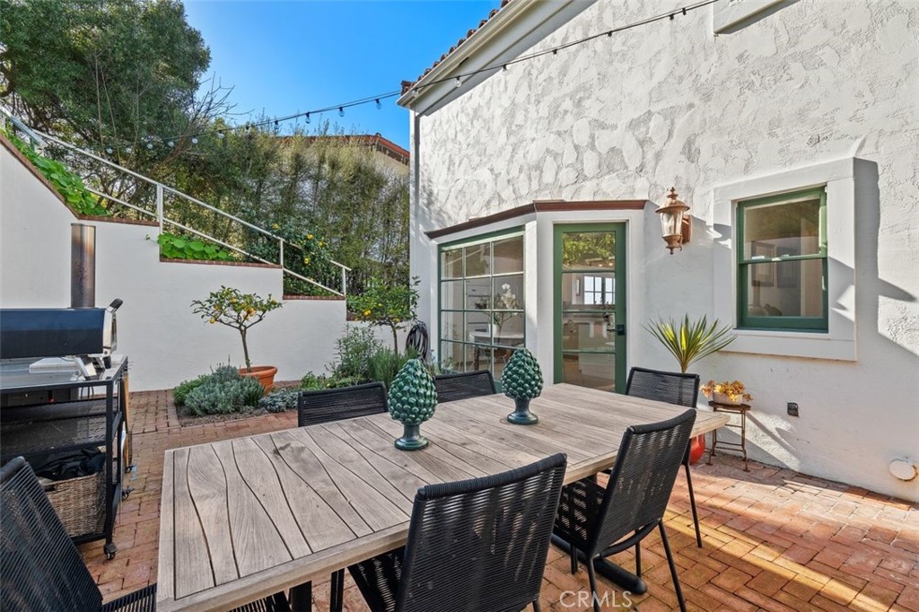 528 Via Almar Property Photo 31