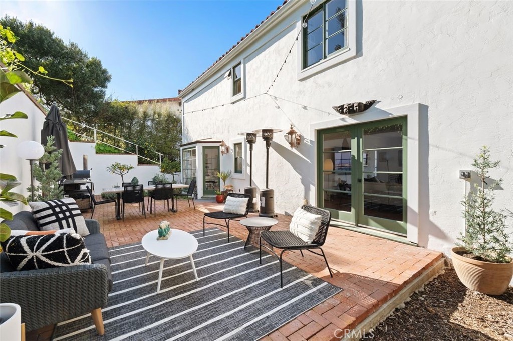 528 Via Almar Property Photo 33