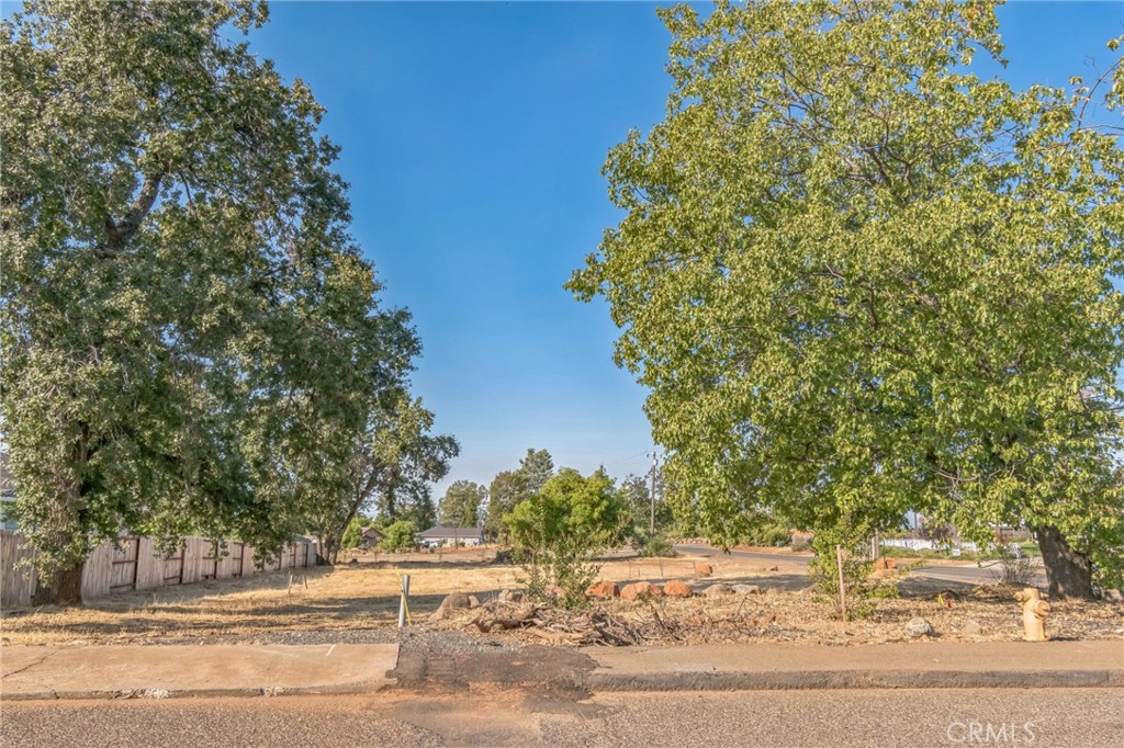 300 Starlight Court Property Photo 1