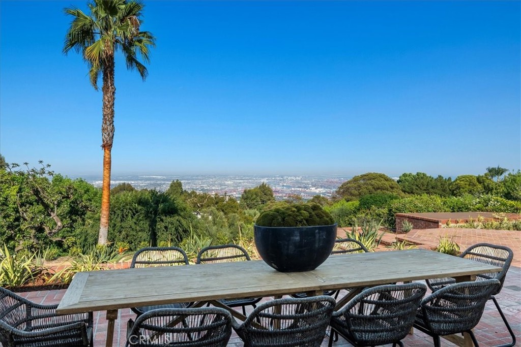 1 Outrider Road Property Photo 1