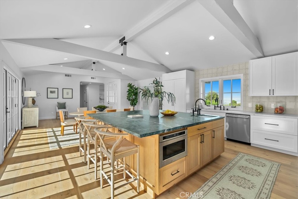 1 Outrider Road Property Photo 17