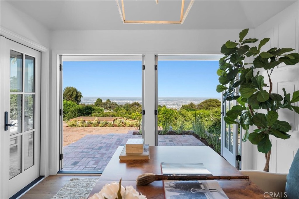 1 Outrider Road Property Photo 22
