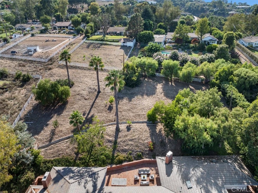 1 Outrider Road Property Photo 67