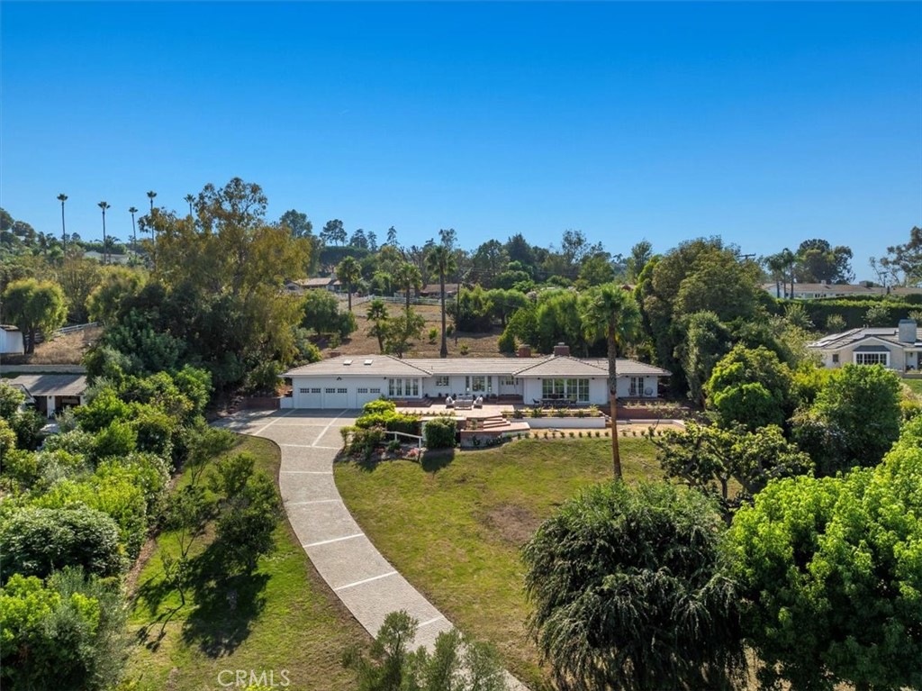 1 Outrider Road Property Photo 68