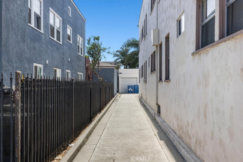 675 W 11th Street Property Photo 15