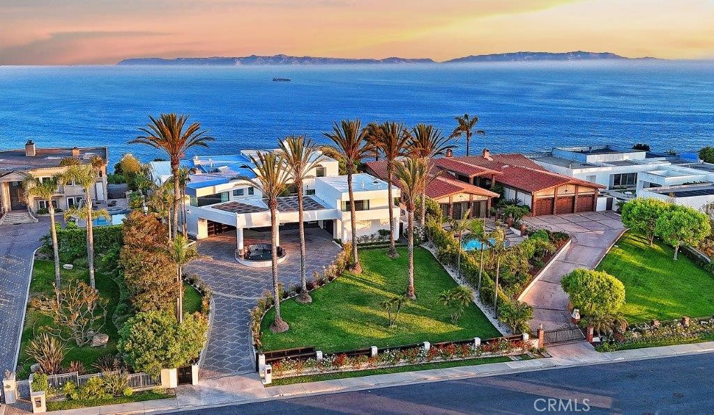 6224 Ocean Terrace Drive Property Photo