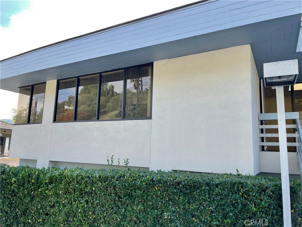430 Silver Spur Road 100 Property Photo 3