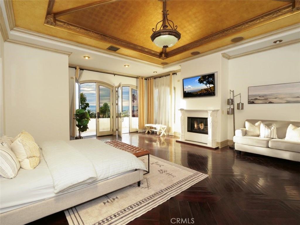30150 Palos Verdes Drive W Property Photo 24