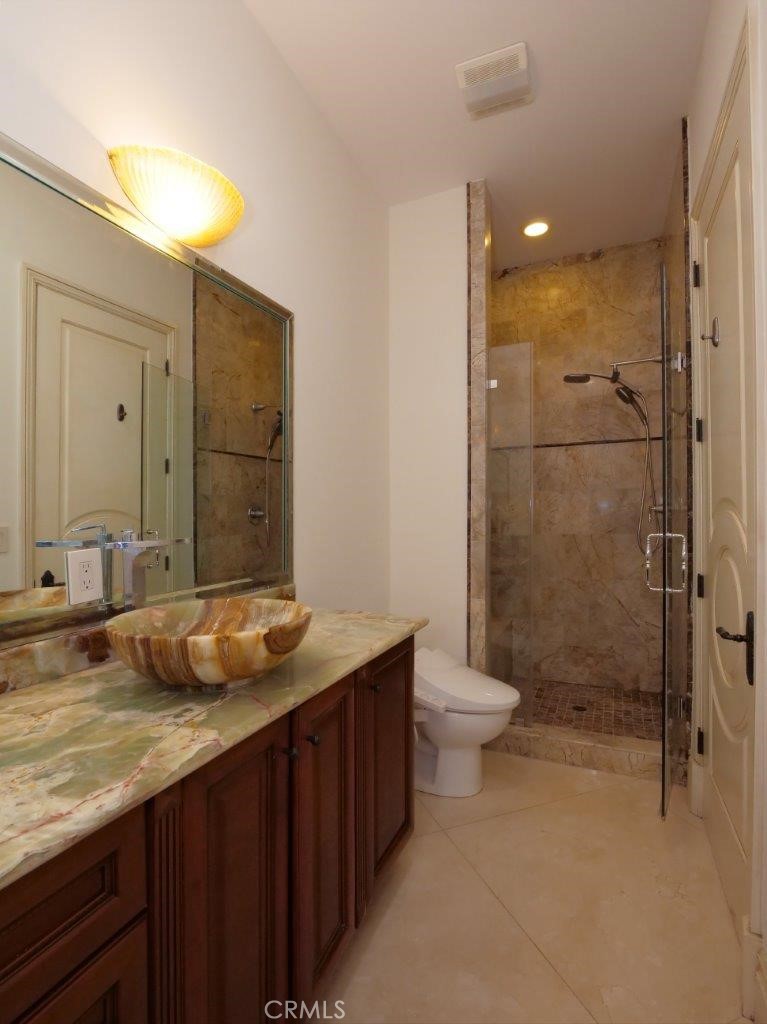 30150 Palos Verdes Drive W Property Photo 39