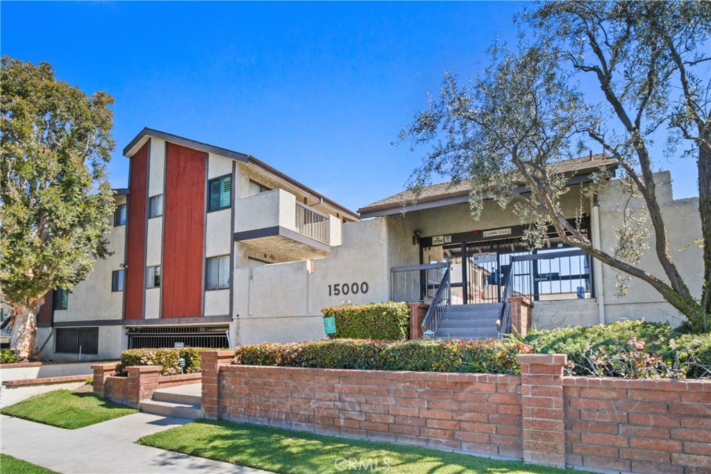 Gardena Real Estate Listings Main Image