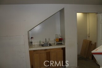661 N Pacific Avenue Property Photo 7