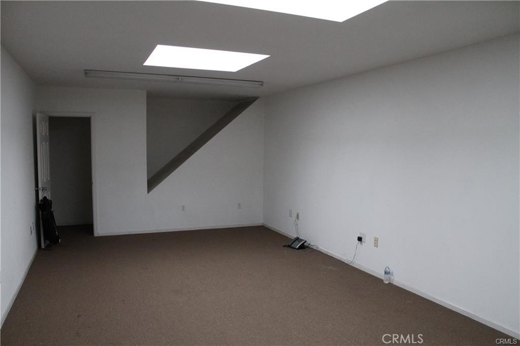 661 N Pacific Avenue Property Photo 19