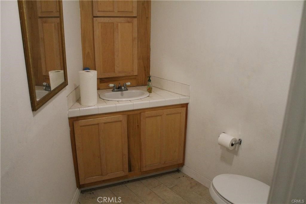 661 N Pacific Avenue Property Photo 23