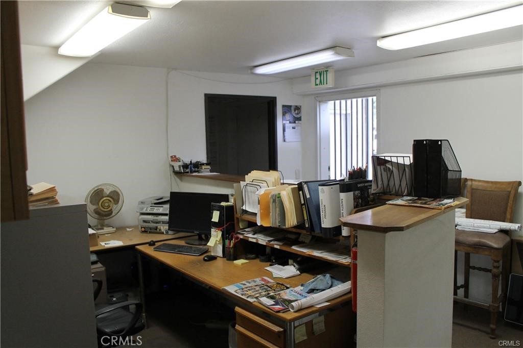 661 N Pacific Avenue Property Photo 24