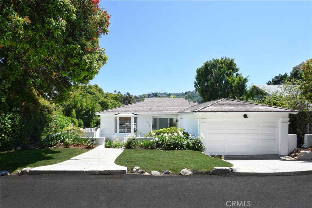 2756 Via Anita Property Photo