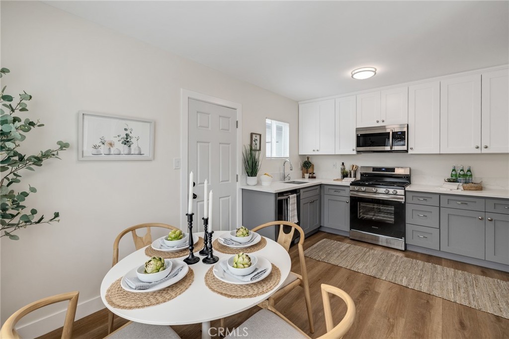 13933 Doty Property Photo 16