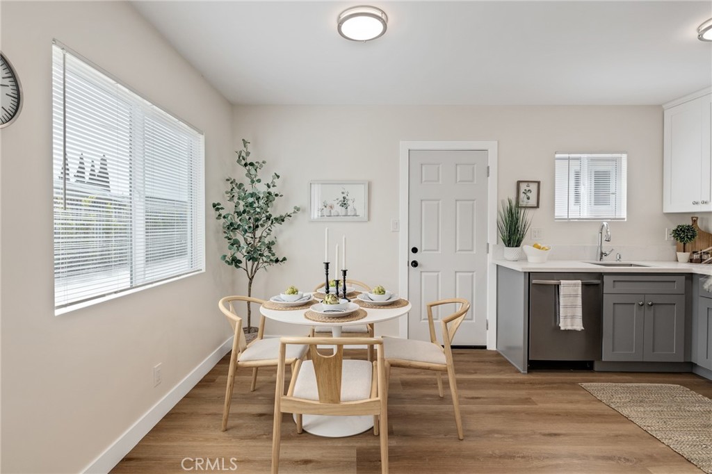 13933 Doty Property Photo 17