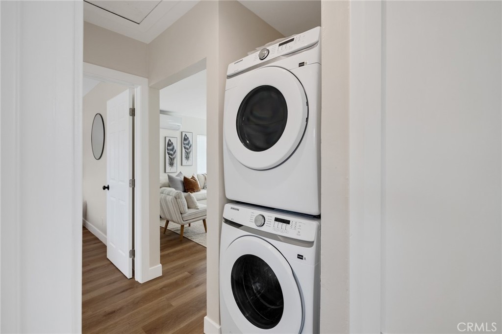 13933 Doty Property Photo 22