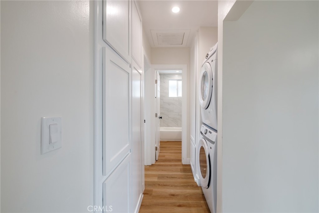 13933 Doty Property Photo 51
