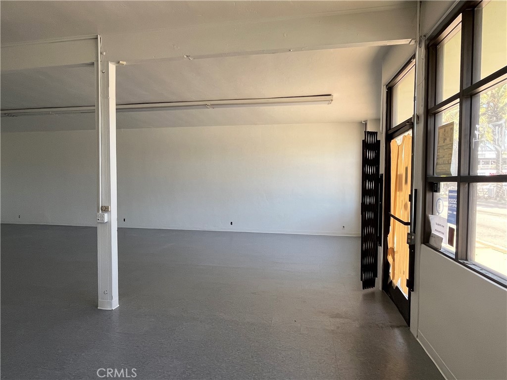 245 N Gaffey Street Property Photo 5