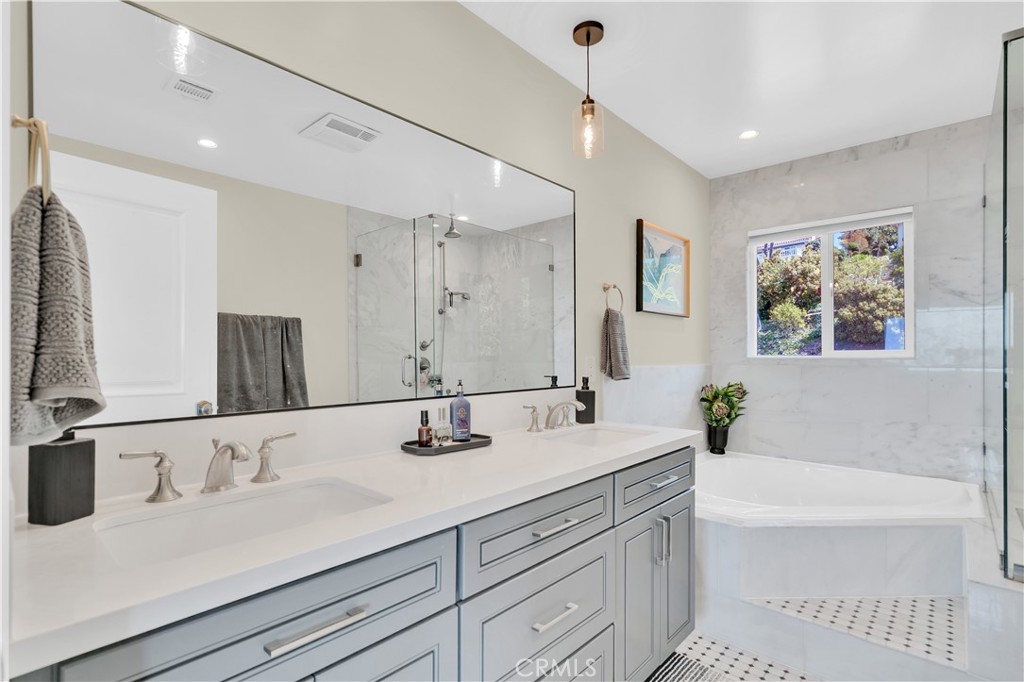 28631 Shire Oaks Drive Property Photo 24